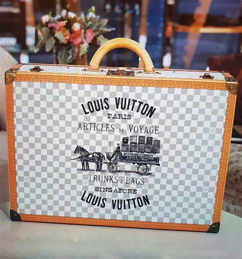 louis vuitton personalization